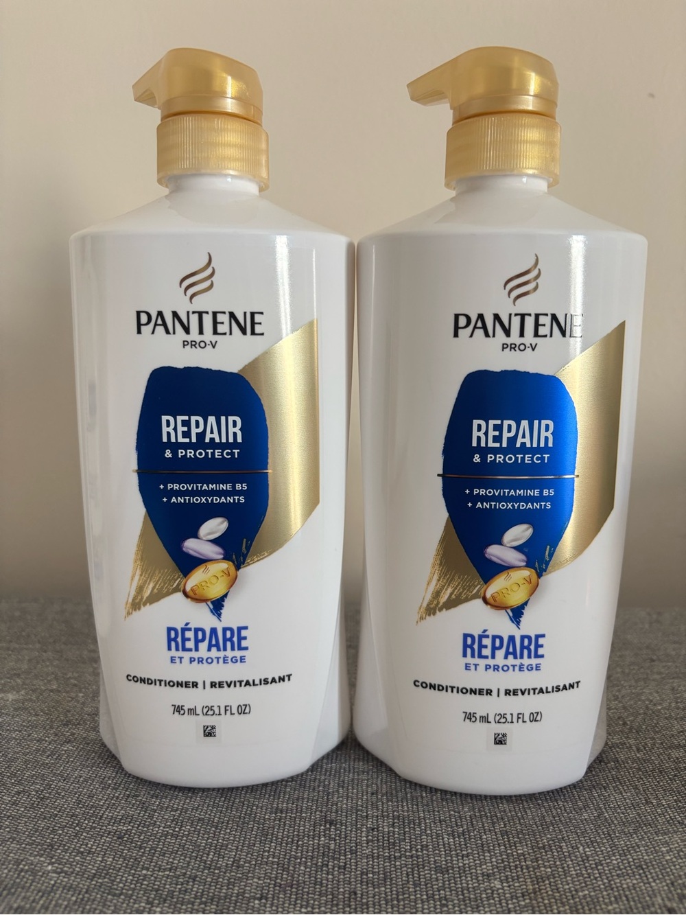 Pantene Pro-V Repair & Protect Conditioner — White and Gold